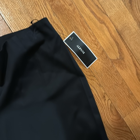 Ladies NWT ALFANI size 10 capris - Picture 5 of 11